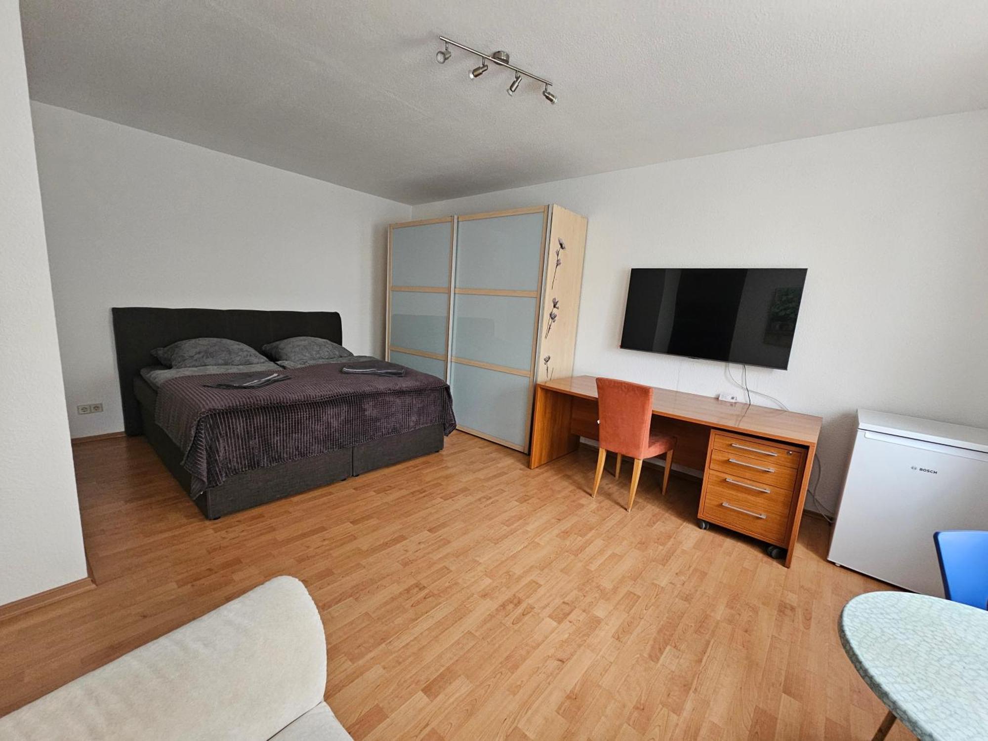 City-Close - King Bed & Free Garage Μπαϊρόιτ Εξωτερικό φωτογραφία
